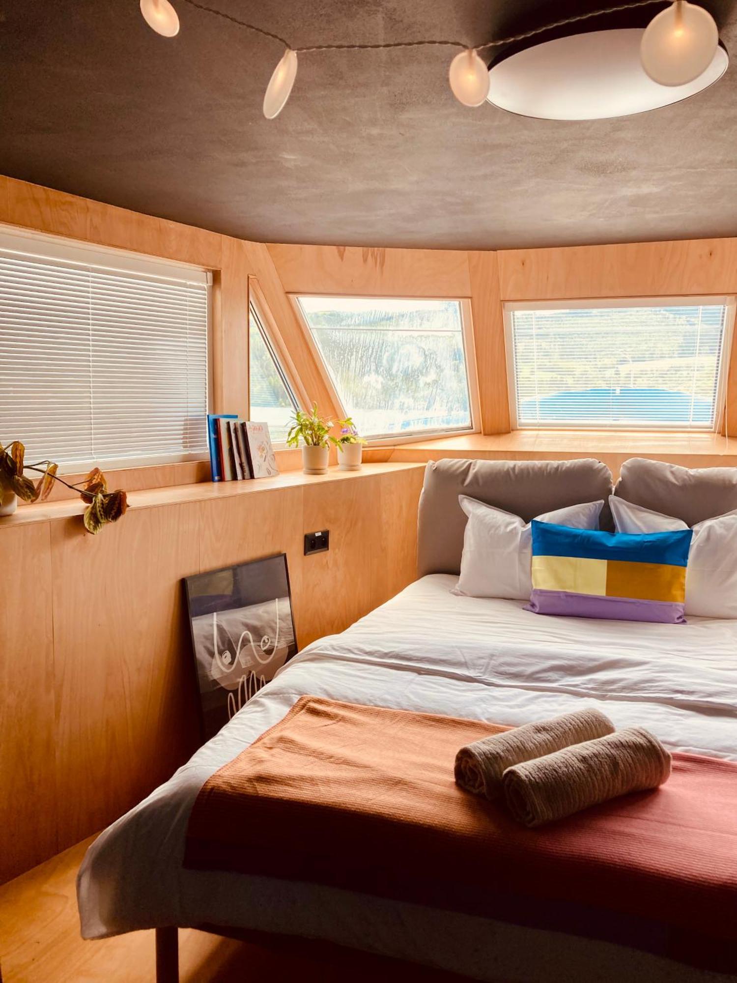 Unique Boat Apartments By Lake - Kajuta 1958 Námestovo Екстериор снимка